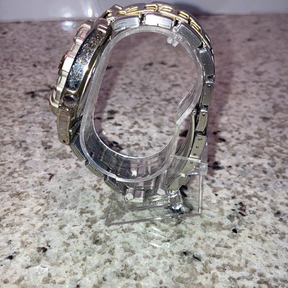 UEC Relic WET by Fossil men's watch two tone band with green face - Picture 5 of 11